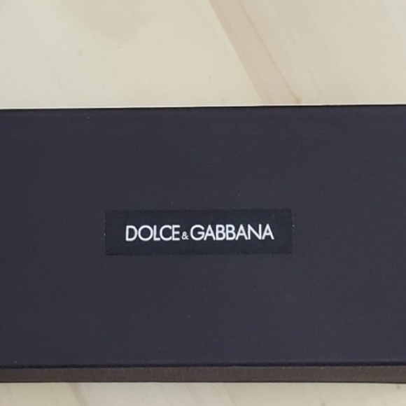 Dolce and Gabbana Sunglasses case with dust bag - Picture 5 of 5